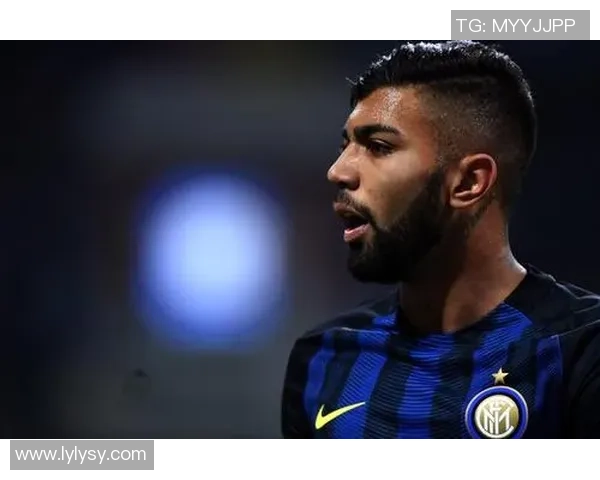 桑托斯官方宣布29岁前锋巴尔博萨租借回归曾两度效力球队