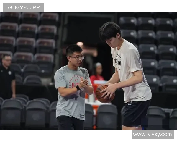 杨瀚森的崛起将助力开拓者重返联盟强队行列的关键因素分析